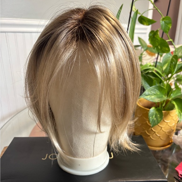 Jon Renau brand newShaded praline wig in style Cameron Lite 12FS8 - Picture 4 of 16